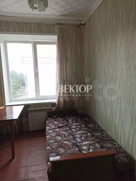 Комната 12 м в 1-к., 4/4 эт. - Фото 1