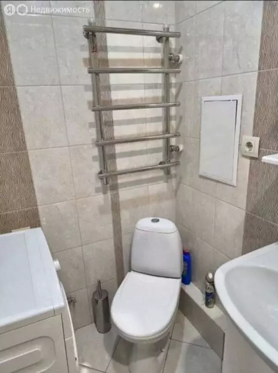 1-комнатная квартира: Новосибирск, улица Кошурникова, 39 (32 м) - Фото 1