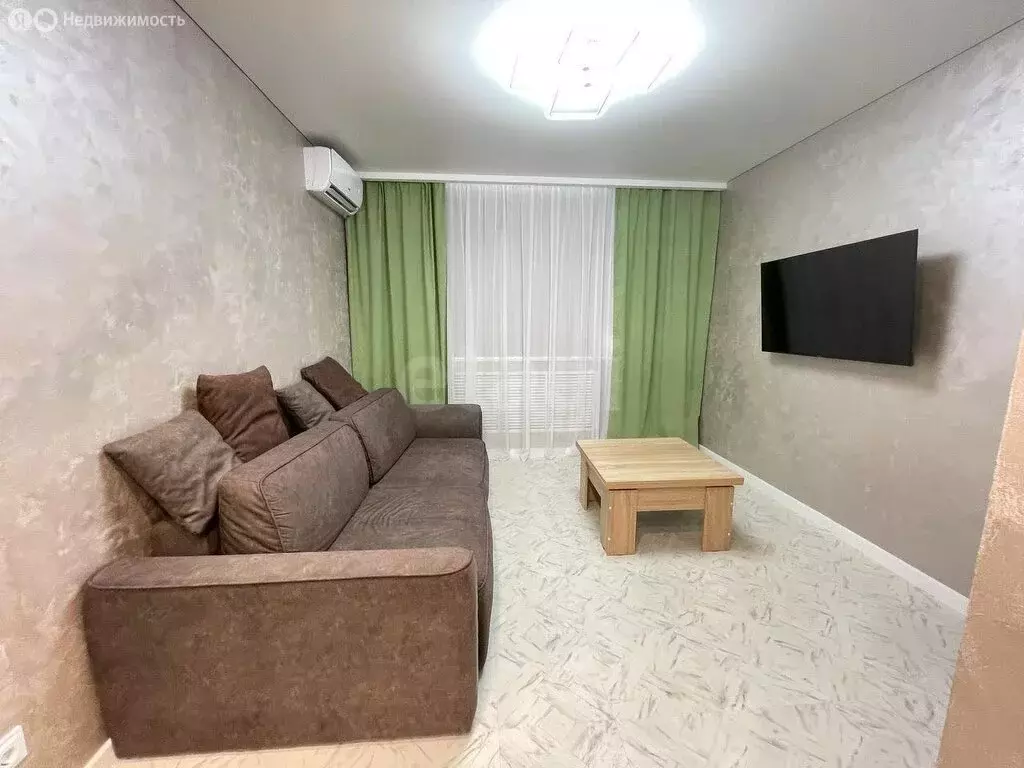 1-комнатная квартира: Оренбург, Уральская улица, 2/17 (39 м) - Фото 0