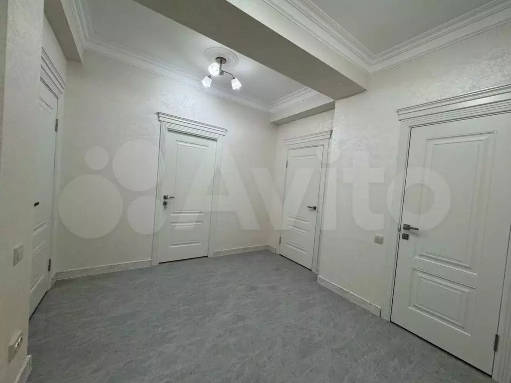 2-к. квартира, 85 м, 8/10 эт. - Фото 1