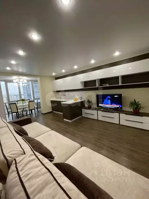 2-к кв. Саратовская область, Энгельс ул. Тельмана, 25 (65.4 м) - Фото 1