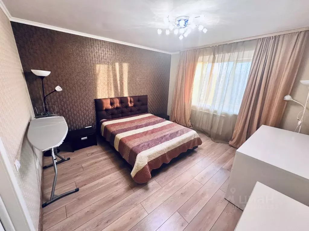 2-к кв. Татарстан, Казань ул. Сафиуллина, 50а (60.0 м) - Фото 0