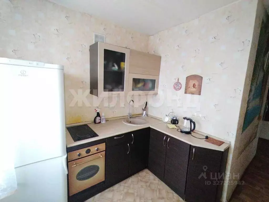 1-к кв. Новосибирская область, Новосибирск ул. Вокзальная магистраль, ... - Фото 1