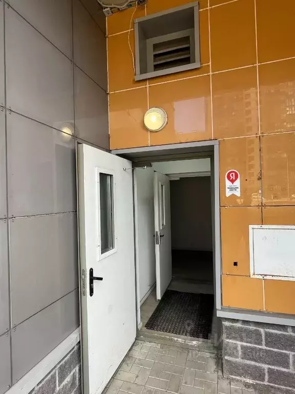 Помещение свободного назначения в Санкт-Петербург ул. Адмирала ... - Фото 2