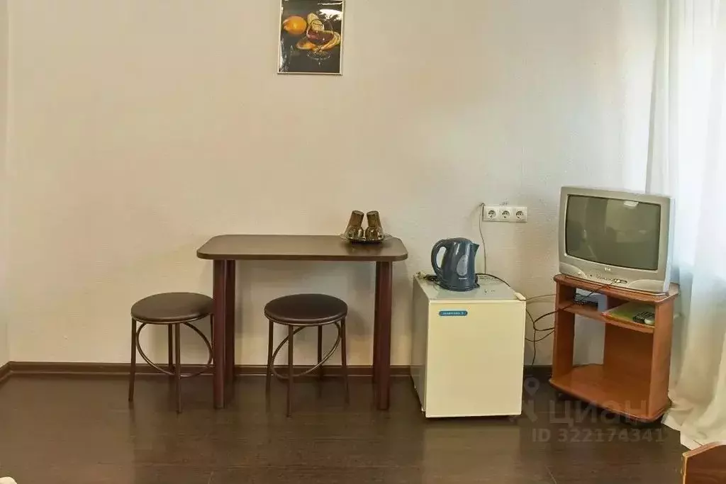 Комната Хакасия, Абакан просп. Дружбы Народов, 57 - Фото 2