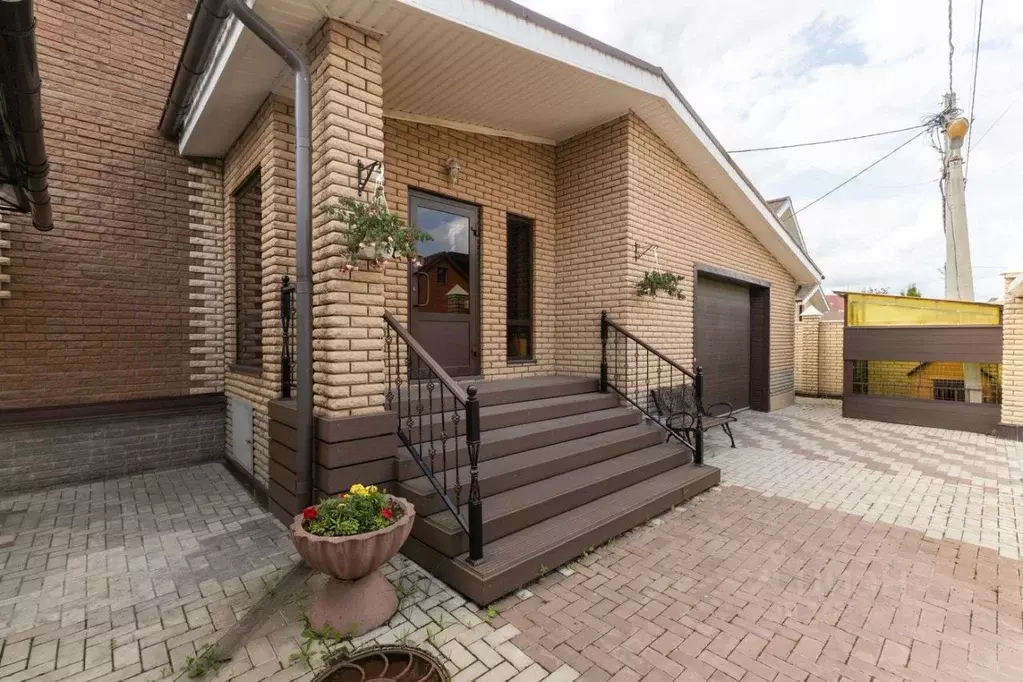 Дом в Татарстан, Казань ул. Чунтонова (294 м) - Фото 1