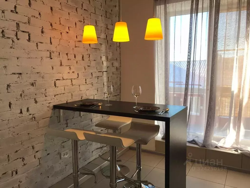 Дом в Башкортостан, Абзелиловский район, Ташбулатовский сельсовет, д. ... - Фото 1