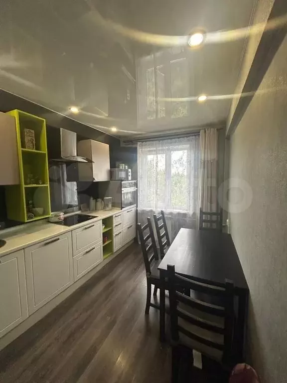 3-к. квартира, 63 м, 5/5 эт. - Фото 1