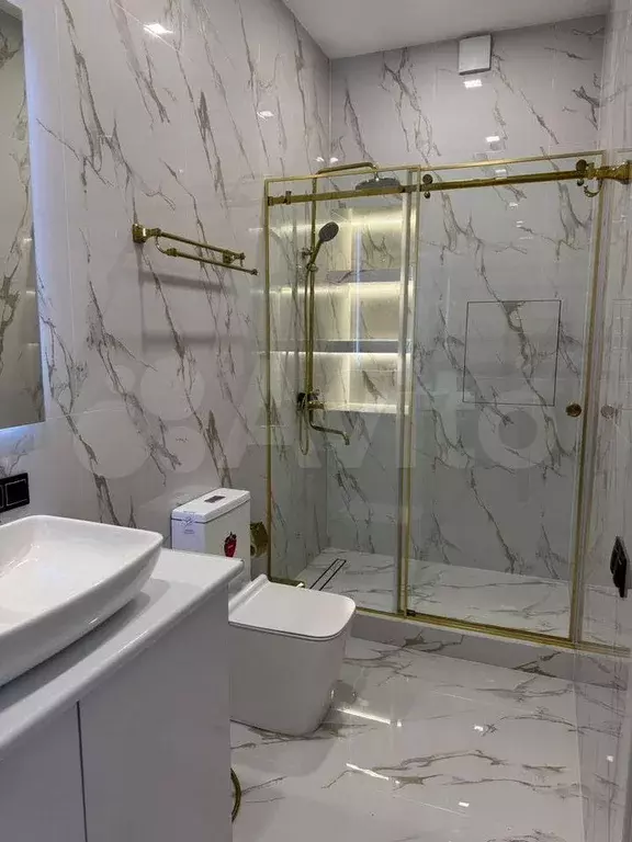 2-к. квартира, 70 м, 8/10 эт. - Фото 1