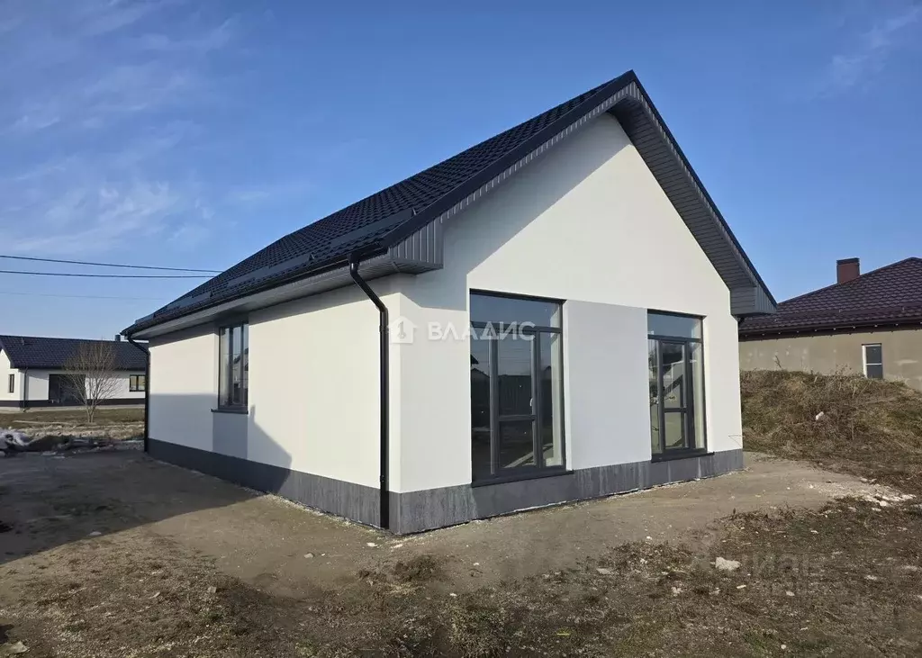 Дом в Калининградская область, Гурьевский муниципальный округ, пос. ... - Фото 1