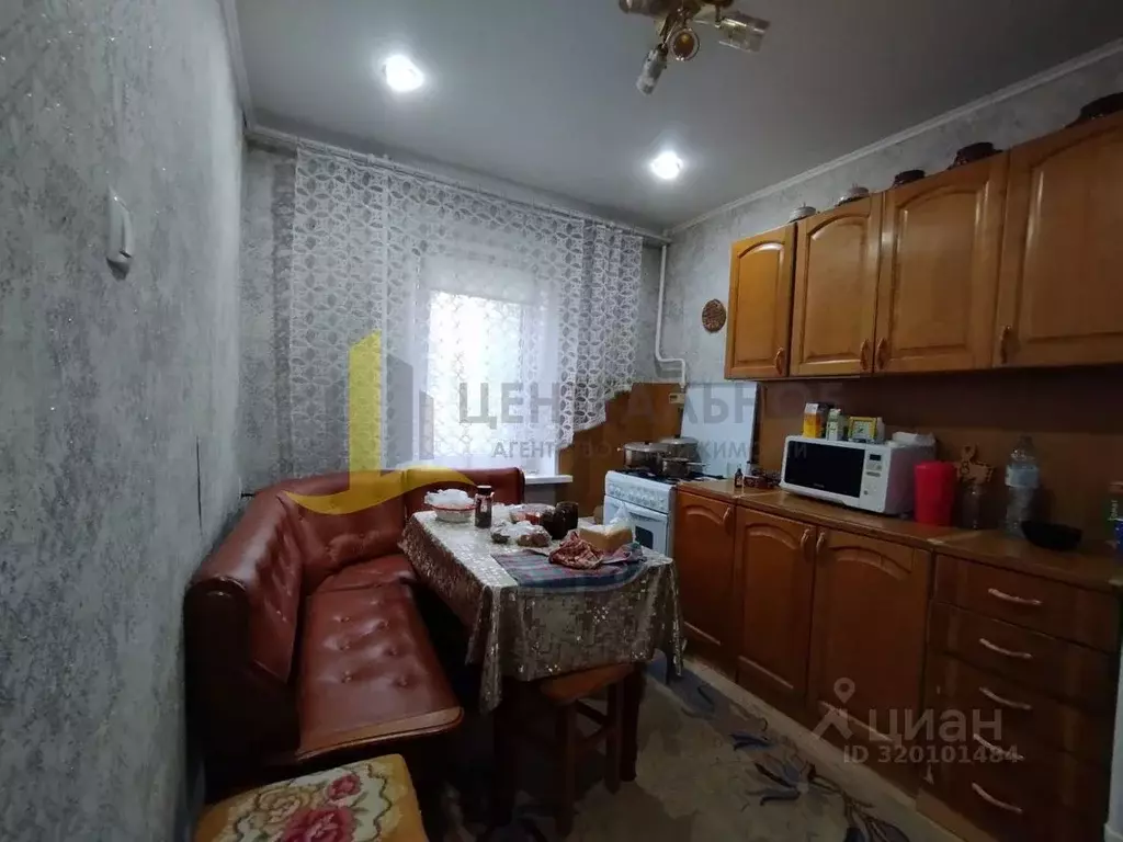 Комната Башкортостан, Стерлитамак ул. Артема, 127 (10.0 м) - Фото 1