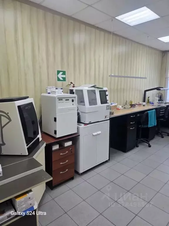 Помещение свободного назначения в Саха (Якутия), Нерюнгри ул. ... - Фото 2