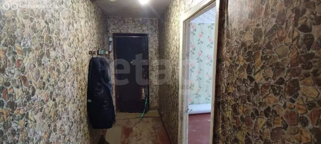 2-комнатная квартира: село Молочное, улица Емельянова, 8 (38 м) - Фото 1