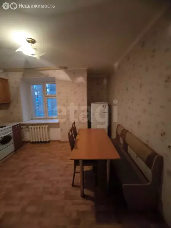2-комнатная квартира: Тюмень, Амурская улица, 2 (69.9 м) - Фото 2