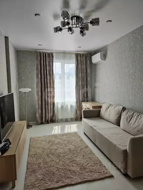 1-к кв. Краснодарский край, Анапа Астраханская ул., 71А (38.7 м) - Фото 0