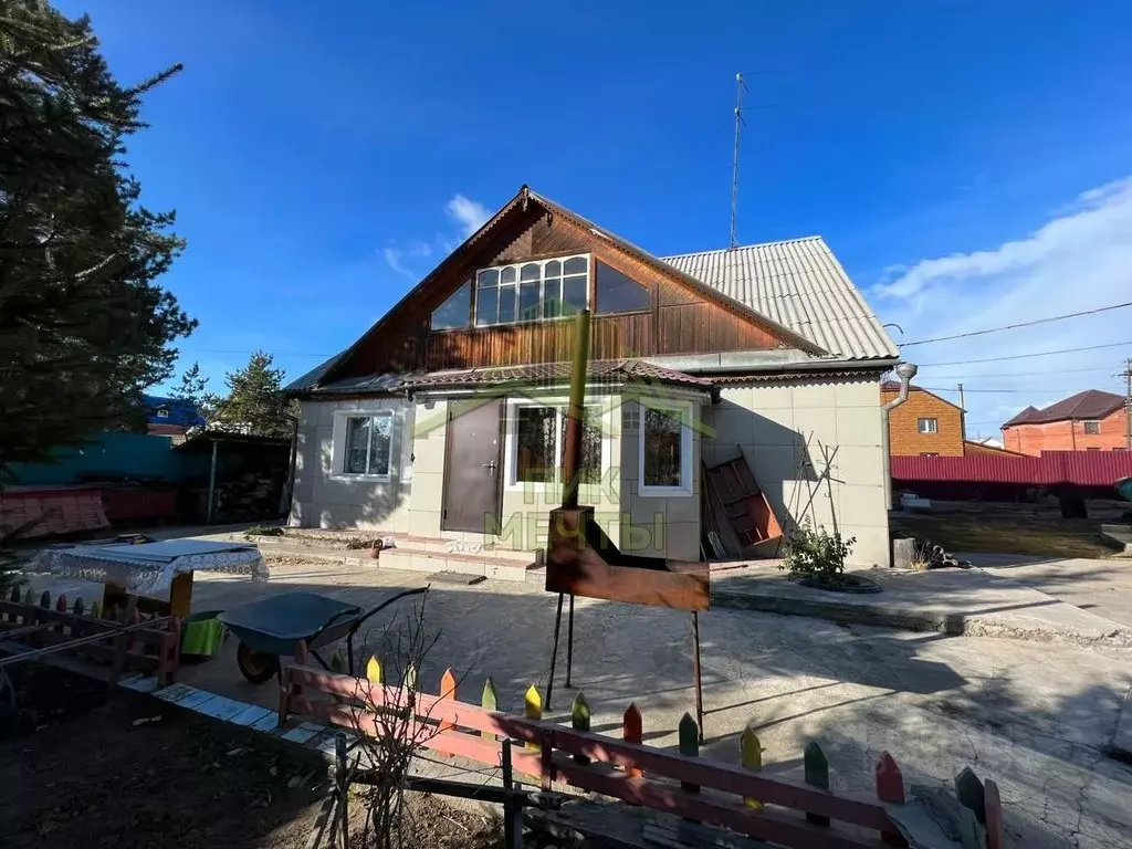 Дом в Бурятия, Улан-Удэ ул. Искристая, 23 (160 м) - Фото 1