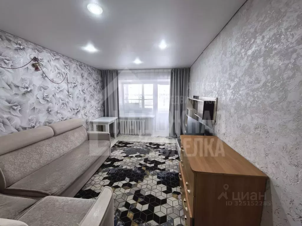 Комната Алтайский край, Рубцовск Тихвинская ул., 18 (29.9 м) - Фото 1