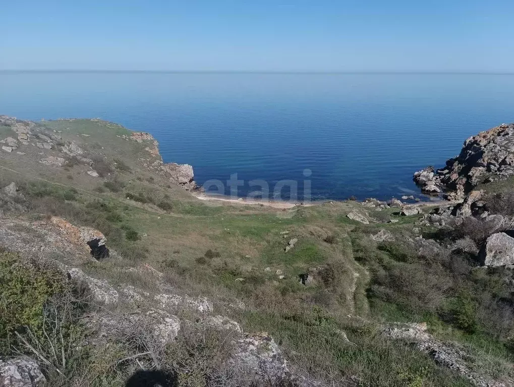 Участок в Крым, Ленинский район, Мысовское с/пос, с. Семеновка ул. ... - Фото 2