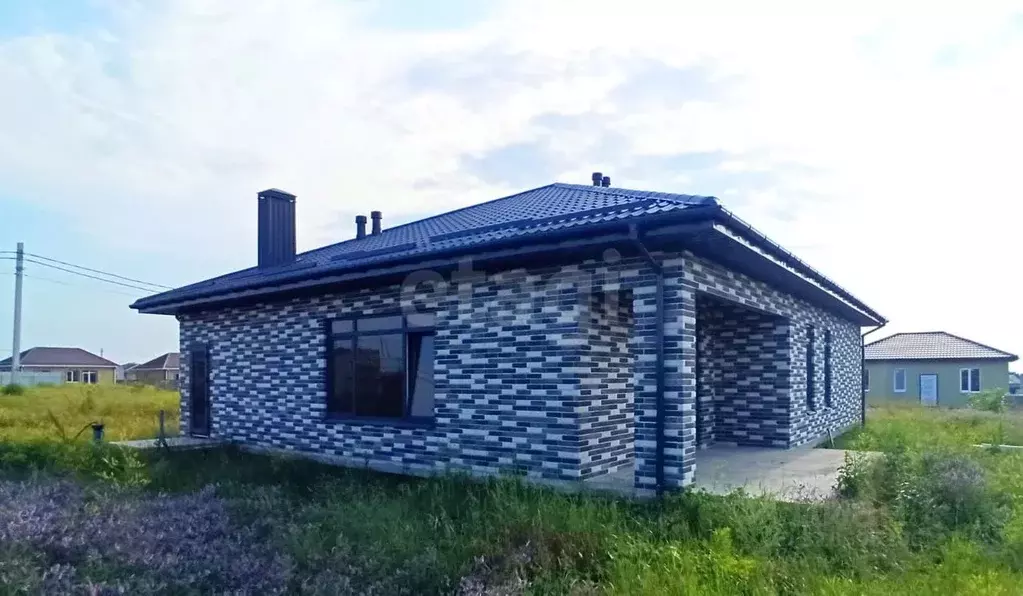 Дом в Краснодарский край, Анапа муниципальный округ, Песчаный хут. ул. ... - Фото 0