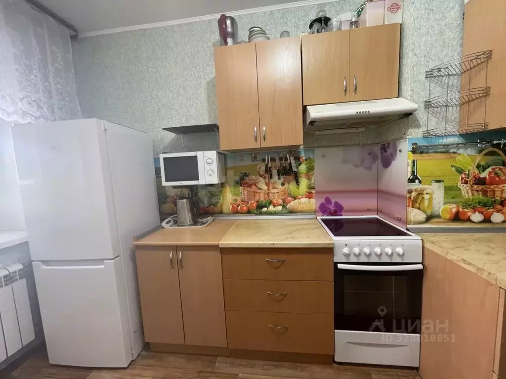 2-к кв. Тюменская область, Тюмень ул. Арктическая, 7 (52.0 м) - Фото 2