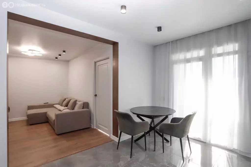 1-комнатная квартира: Иркутск, улица Красных Мадьяр, 29 (43.77 м) - Фото 1