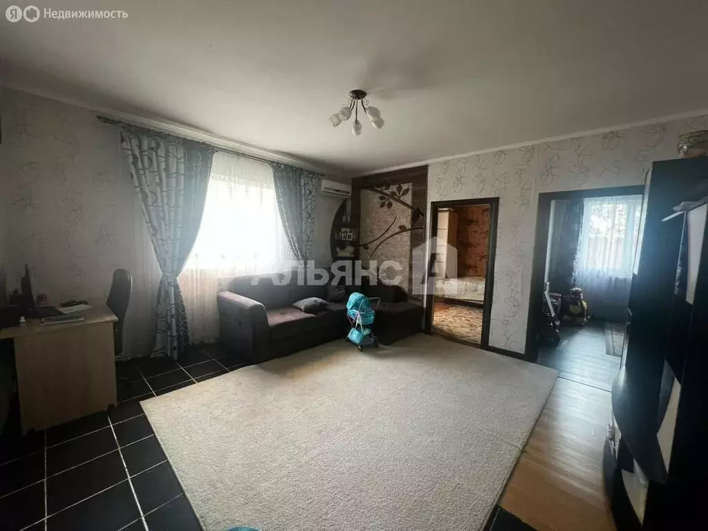 Дом в Усть-Лабинск, общество Эфирник (100 м) - Фото 1