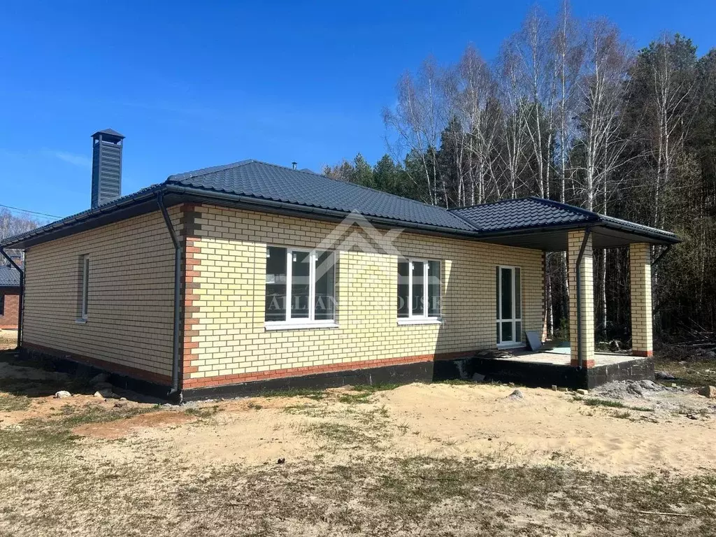 Дом в Татарстан, Высокогорский район, Семиозерское с/пос, Совушки кп ... - Фото 1