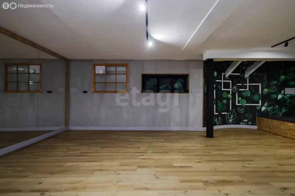 Помещение свободного назначения (402.5 м) - Фото 1