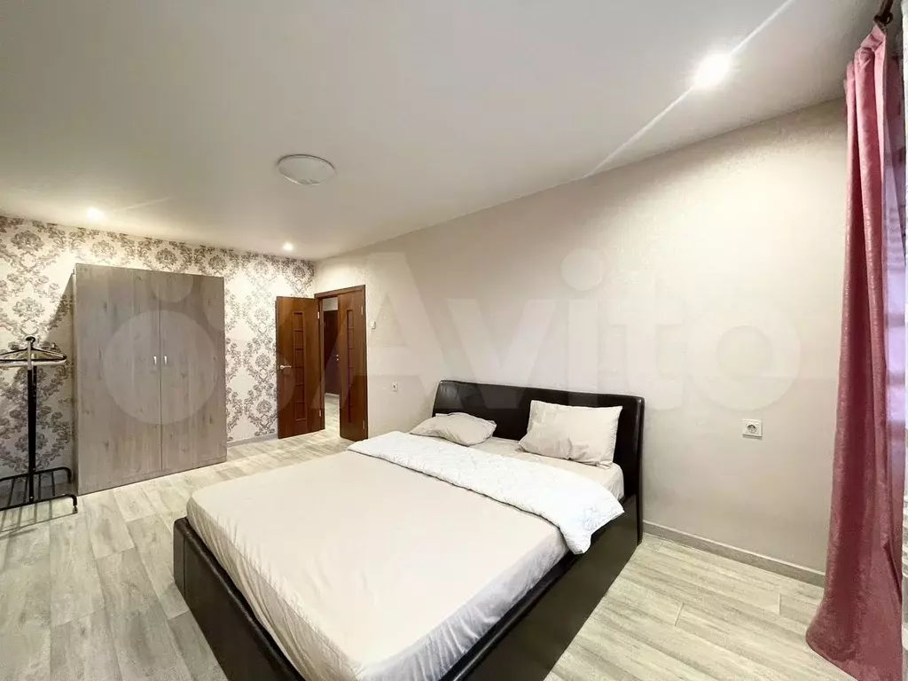 2-к. квартира, 60 м, 2/22 эт. - Фото 0