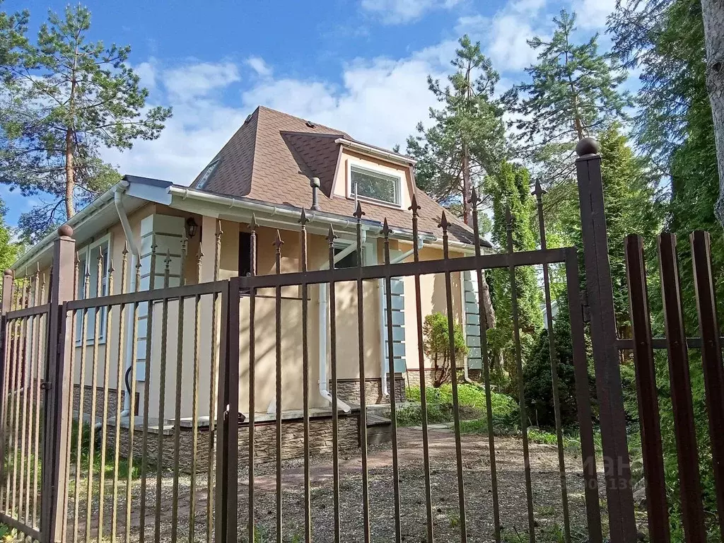Дом в Московская область, Клин городской округ, Станкоцвет СНТ 39 (98 ... - Фото 1