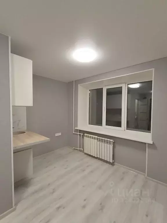 Студия Омская область, Омск ул. Химиков, 22А (13.0 м) - Фото 1