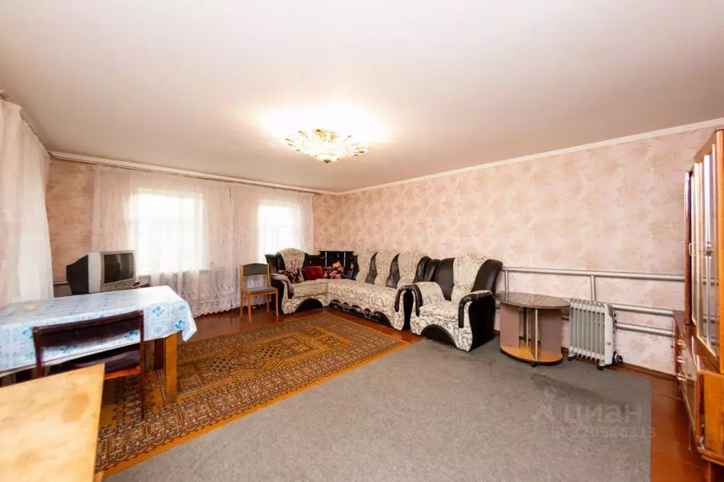 Дом в Оренбургская область, Оренбург пос. Подмаячный, ул. Квартал № ... - Фото 1