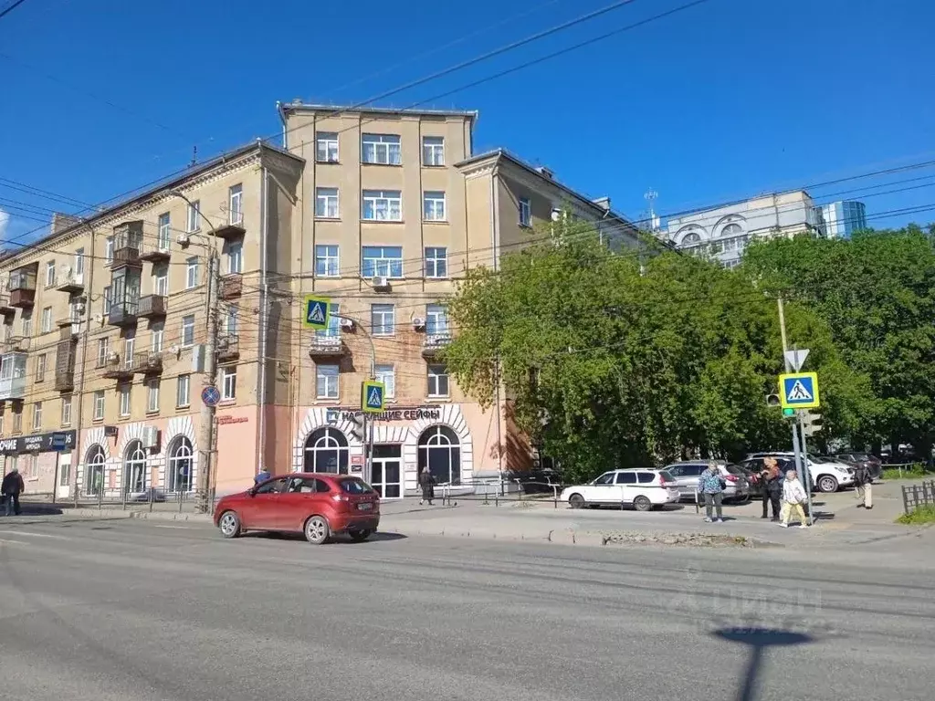 Помещение свободного назначения в Удмуртия, Ижевск Интернациональный ... - Фото 0