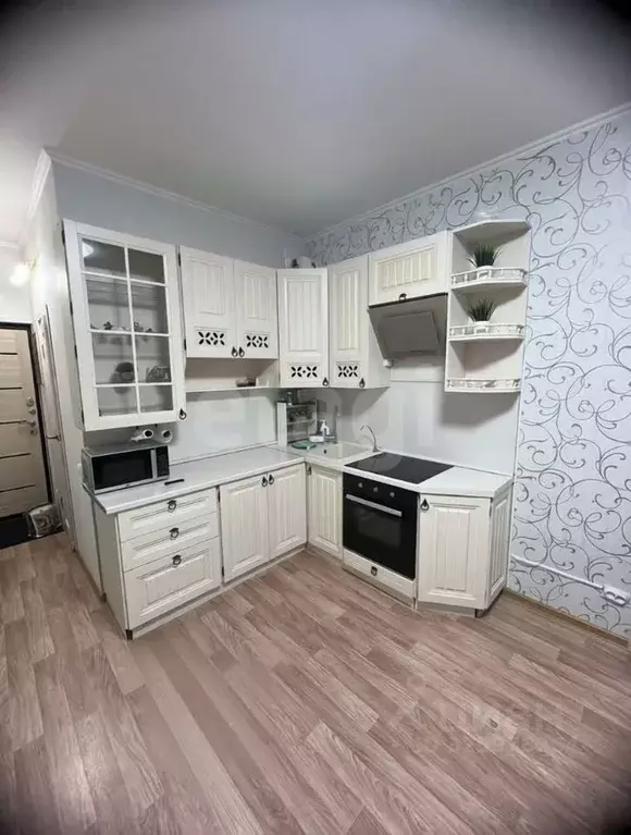 Студия Ханты-Мансийский АО, Сургут ул. Семена Билецкого, 1 (24.0 м) - Фото 1