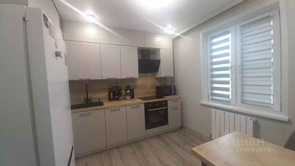 2-к кв. Калужская область, Обнинск просп. Ленина, 146 (64.0 м) - Фото 1