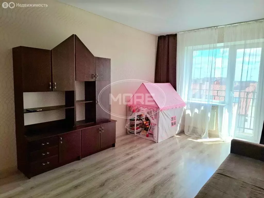 1-комнатная квартира: Калининград, улица Виктора Гакуна, 5 (44 м) - Фото 1
