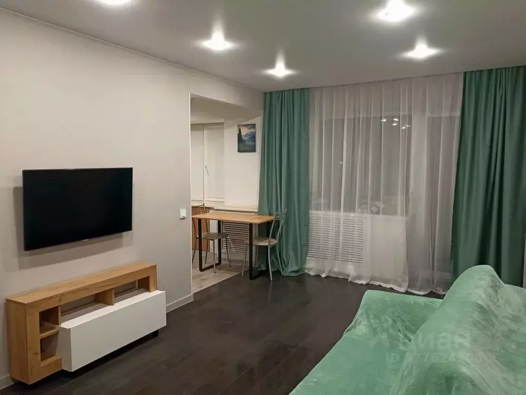 1-к кв. Псковская область, Псков Гражданская ул., 21 (43.0 м) - Фото 1