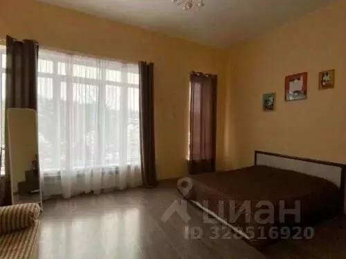 Дом в Москва д. Столбово, Береза кп, 42 (400 м) - Фото 1