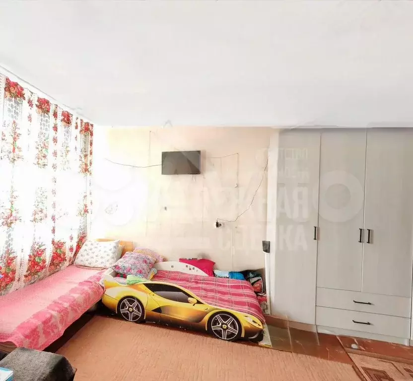 Комната 25 м в 1-к., 5/5 эт. - Фото 1