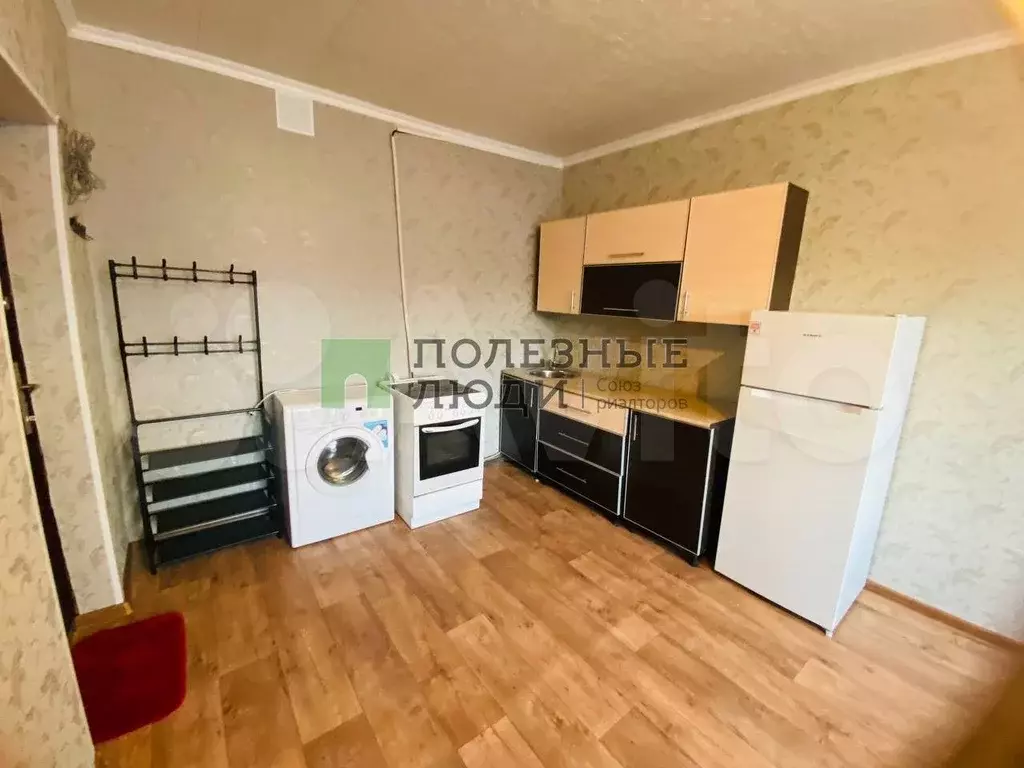 Комната 16 м в 9-к., 4/5 эт. - Фото 0