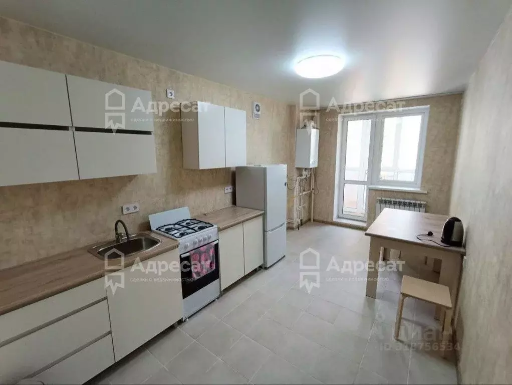 2-к кв. Волгоградская область, Волгоград ул. Химина, 11Б (48.0 м) - Фото 0