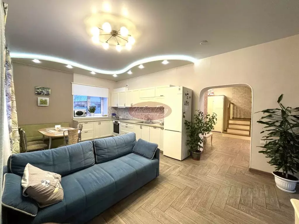 Коттедж в Тюменская область, Тюмень проезд Алуштинский, 13 (192 м) - Фото 2