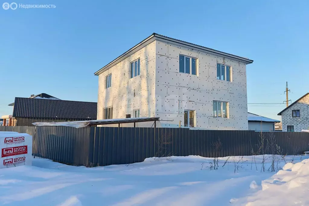 Дом в Отрадовский сельсовет, СНТ Ландыш (213 м) - Фото 1