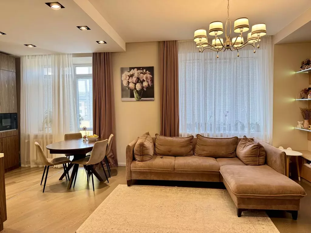 Продаётся 4-к квартира, 105.6 м - Фото 0