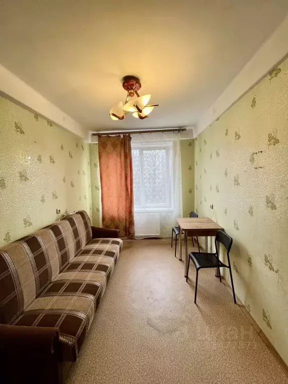 Комната Санкт-Петербург ул. Карпинского, 18 (10.4 м) - Фото 0
