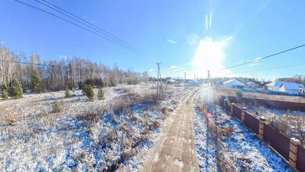 Участок в Тюменская область, Тюменский муниципальный округ, с. ... - Фото 1