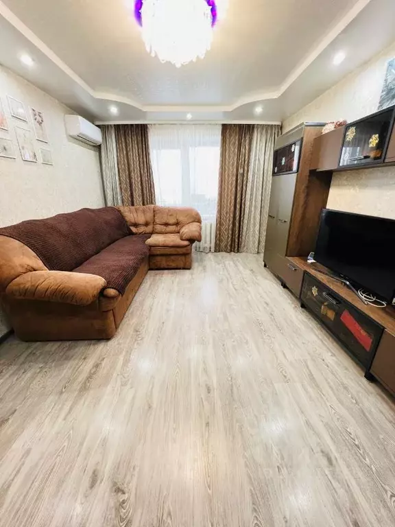 2-к кв. Пермский край, Чайковский Камская ул., 1 (47.8 м) - Фото 1