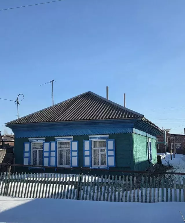 Дом в Омская область, Калачинск ул. Крупской (61 м) - Фото 1