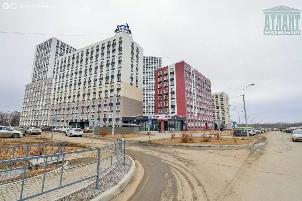 3-комнатная квартира: Хабаровск, улица Тимощука, 3/2 (81 м) - Фото 1