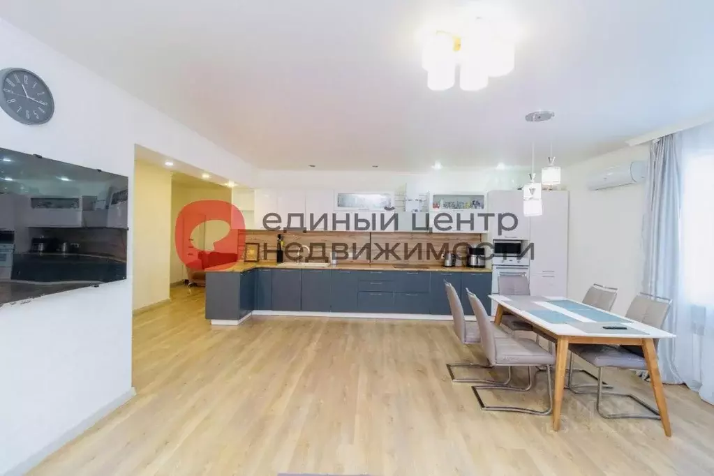 Дом в Тюменская область, Нижнетавдинский муниципальный округ, с. ... - Фото 1